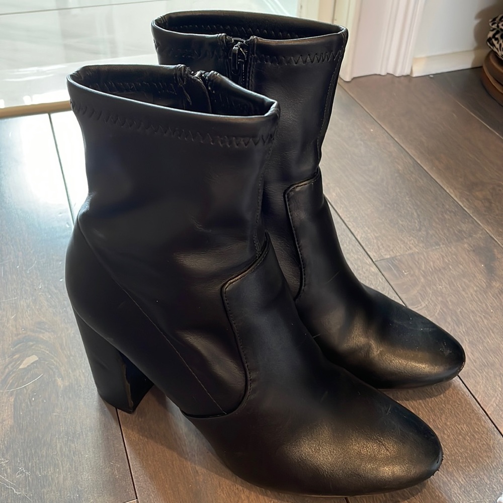 Black Boots
